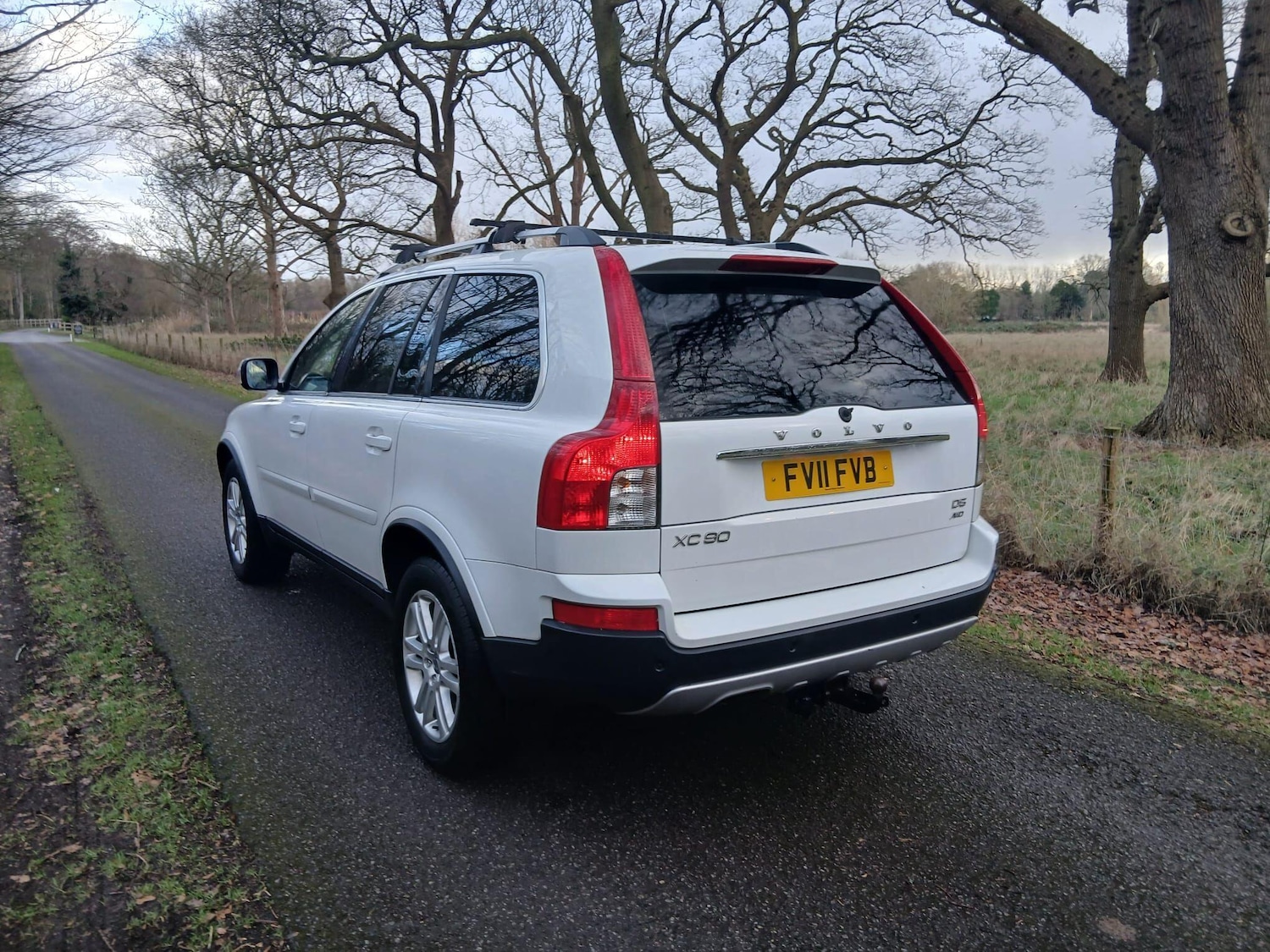 Used Volvo XC90 2011 for sale - 77131123: Photo 4