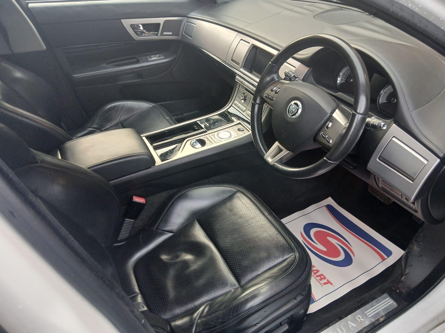 Used Jaguar XF 2010 for sale - 77120100: Photo 15