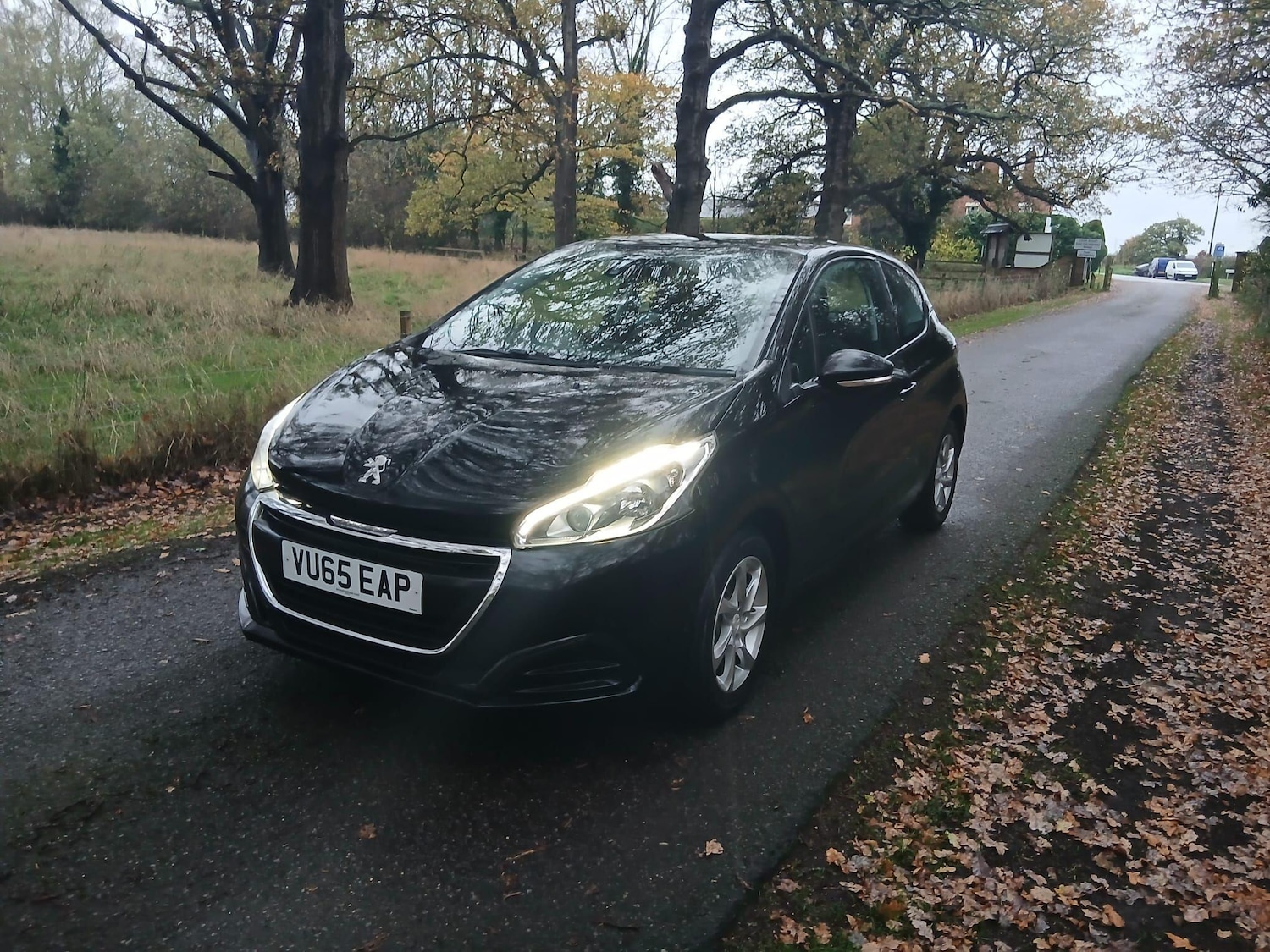 Used Peugeot 208 2015 for sale - 76561609: Photo 4