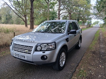 2010 (10) - 2.2 TD4 XS Auto 4WD Euro 4 5dr