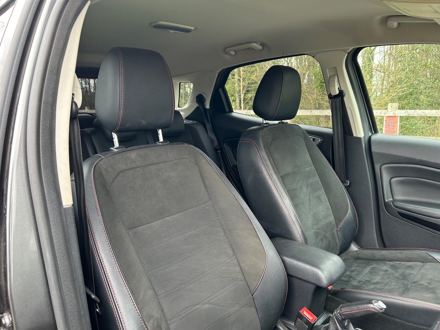 Used Ford Ecosport for sale - 78100364: Photo 32