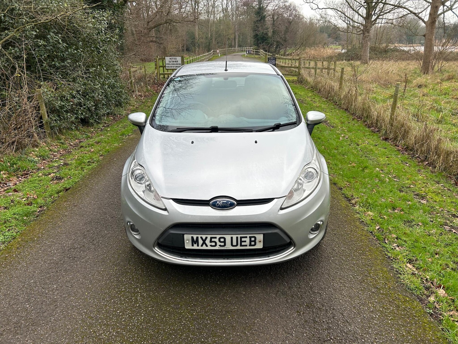 Used Ford Fiesta 2009 for sale - 77376674: Photo 2