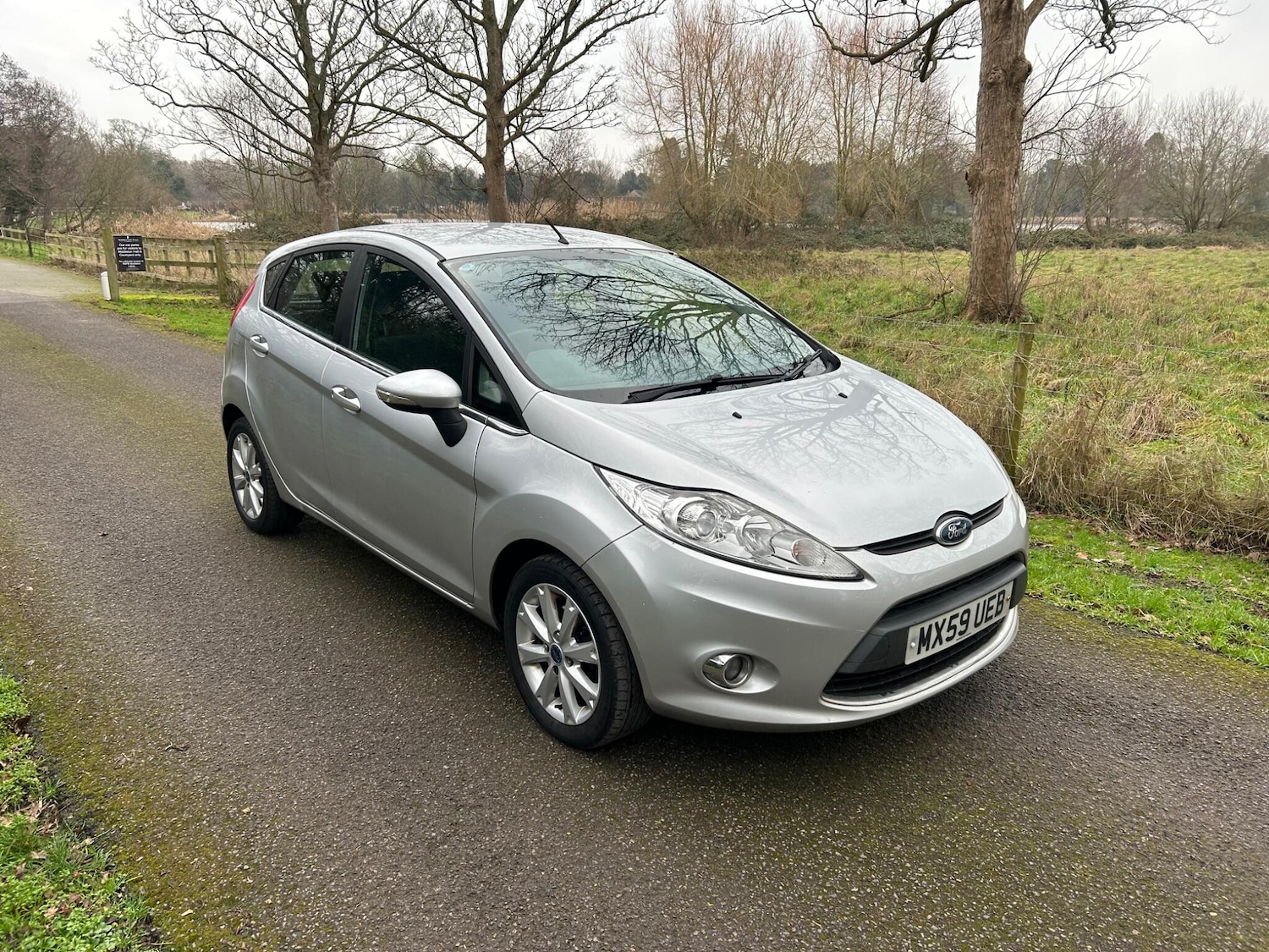 Used Ford Fiesta 2009 for sale - 77376674: Photo 8