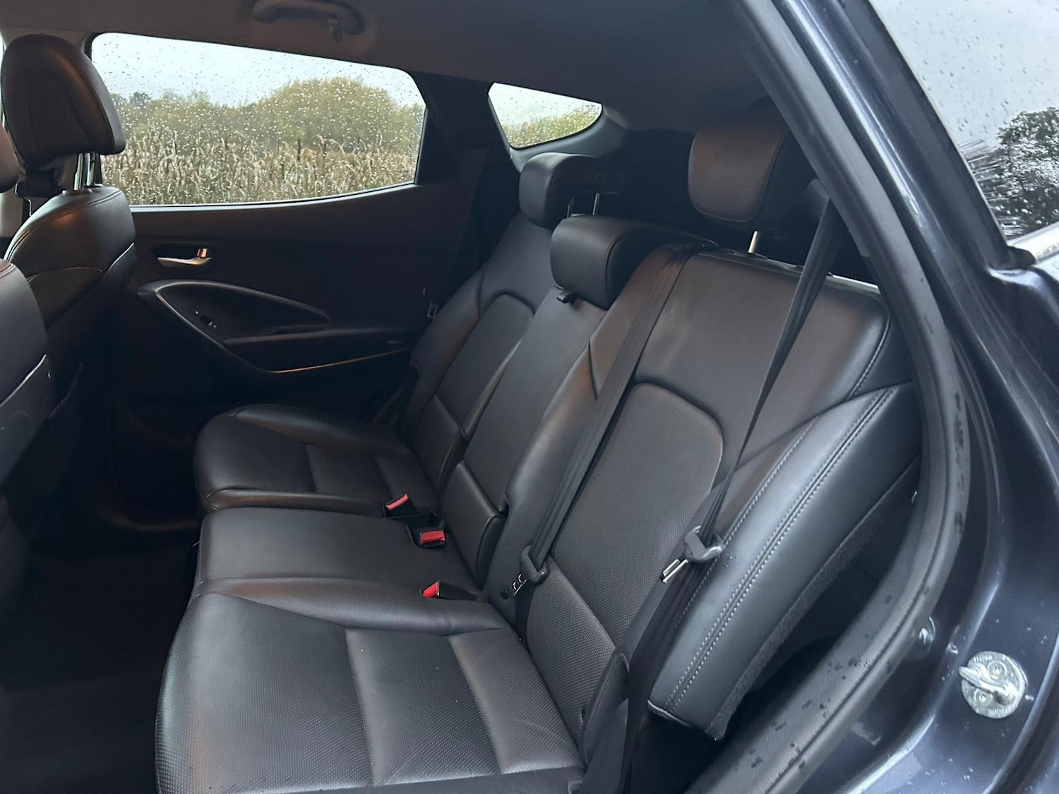 Used Hyundai Santa Fe 2015 for sale - 76472652: Photo 13