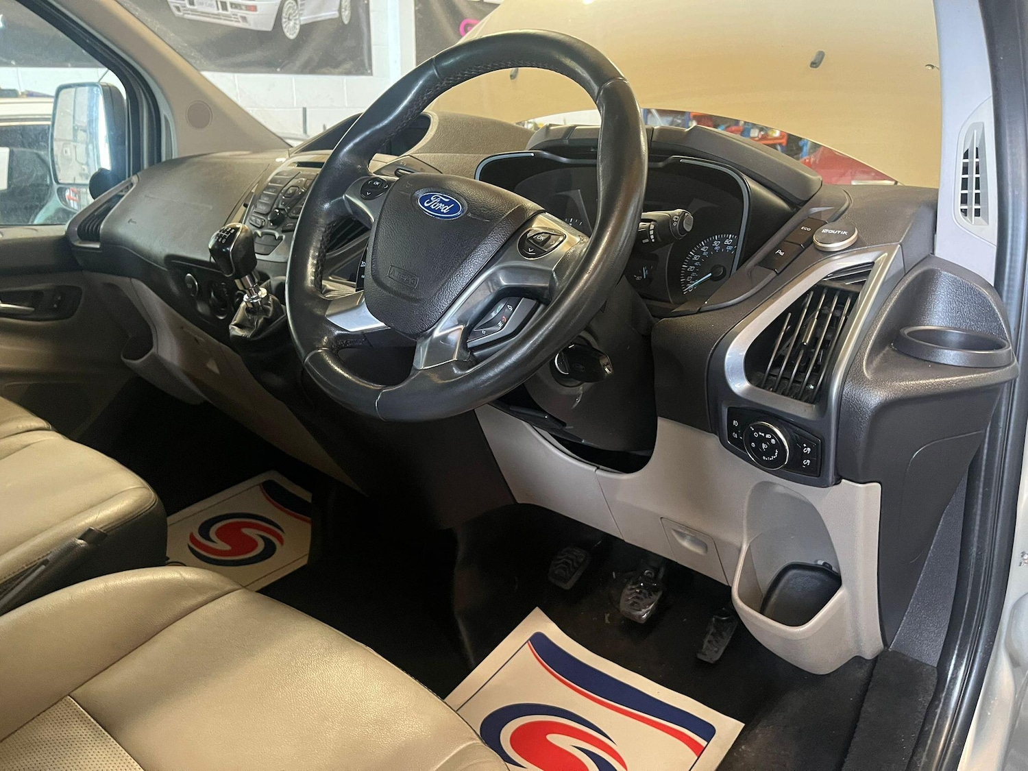 Used Ford Tourneo Custom 2013 for sale - 76314761: Photo 25