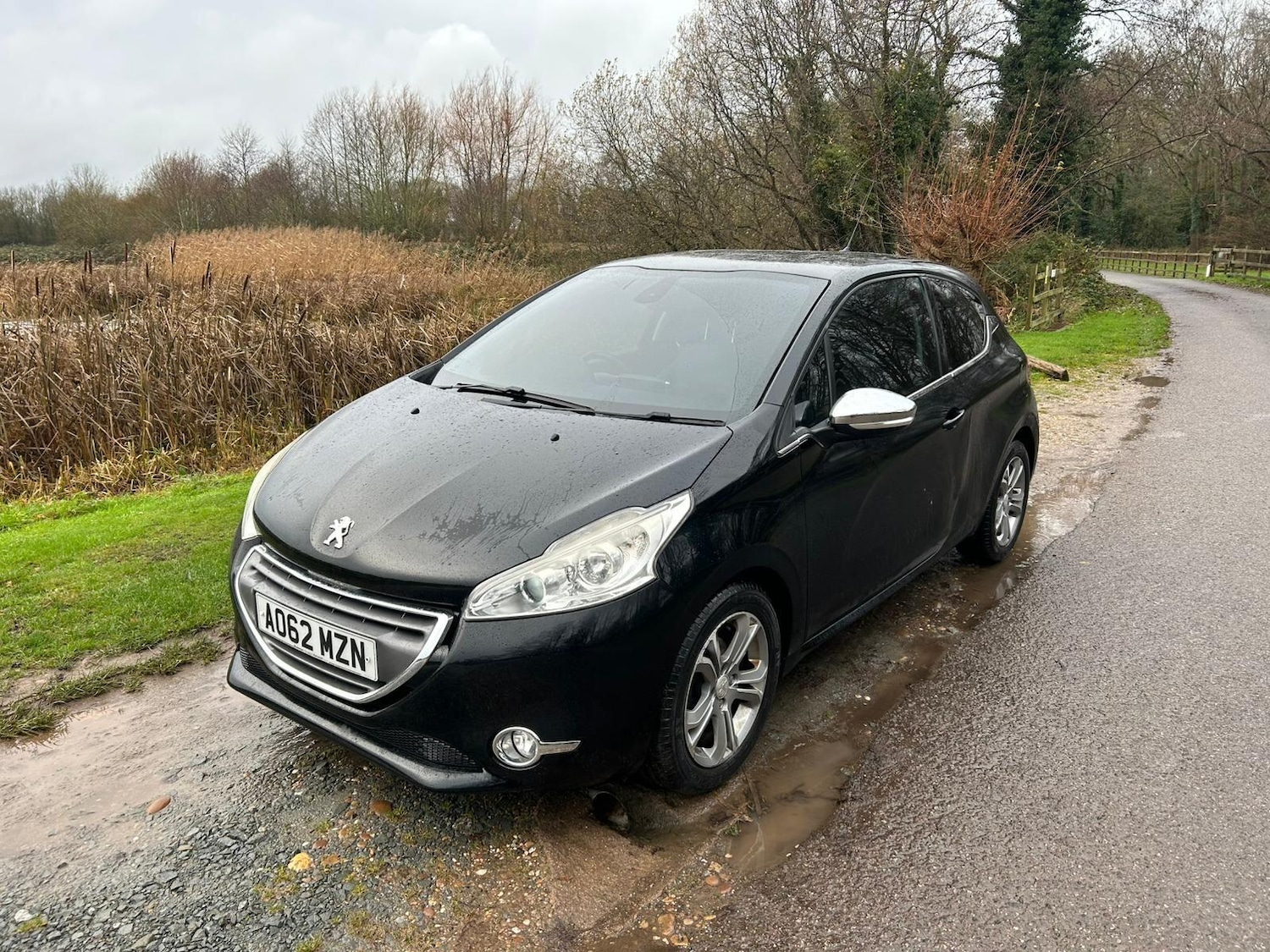 Used Peugeot 208 2012 for sale - 77016619: Photo 9
