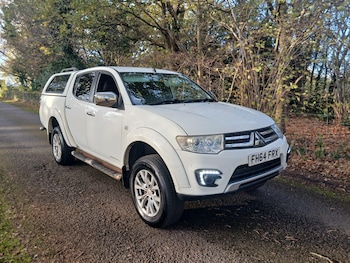 Used Mitsubishi L200 2015 for sale - 76408792: Photo