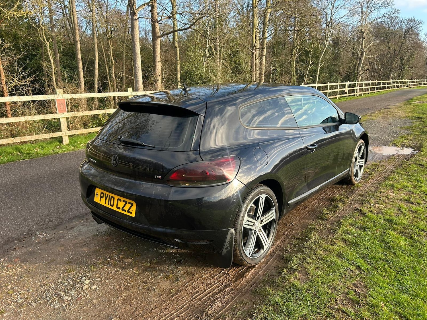 Used Volkswagen Scirocco 2010 for sale - 77017027: Photo 15