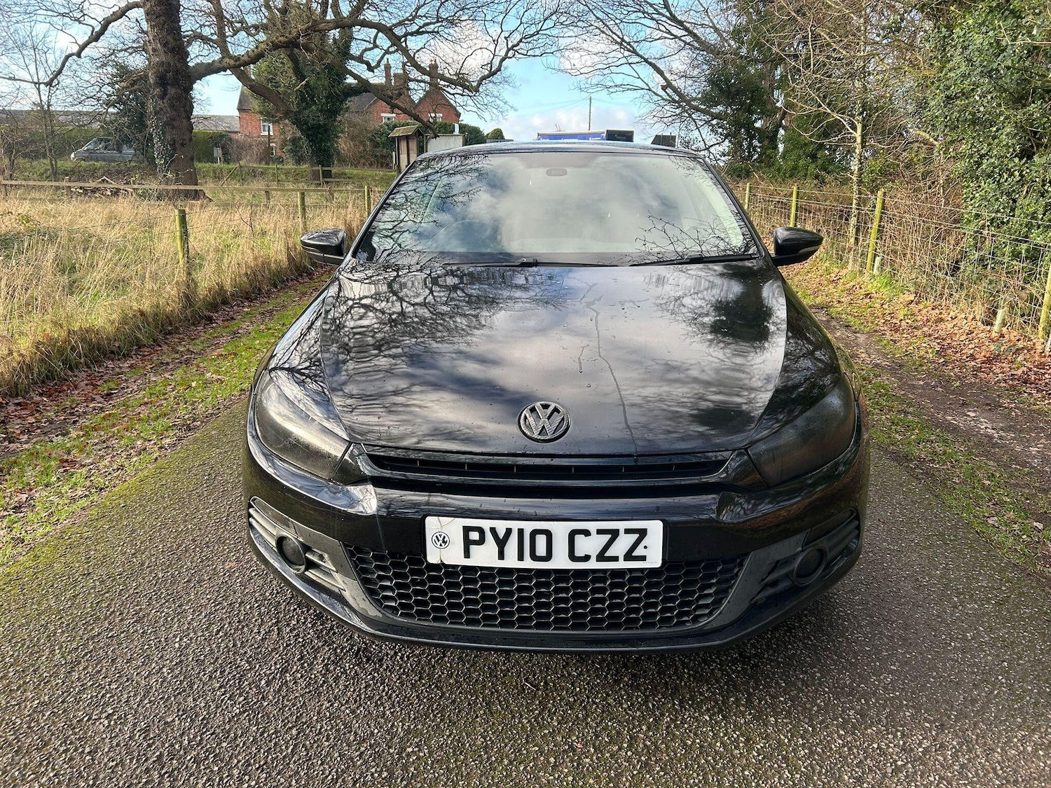 Used Volkswagen Scirocco 2010 for sale - 77017027: Photo 2