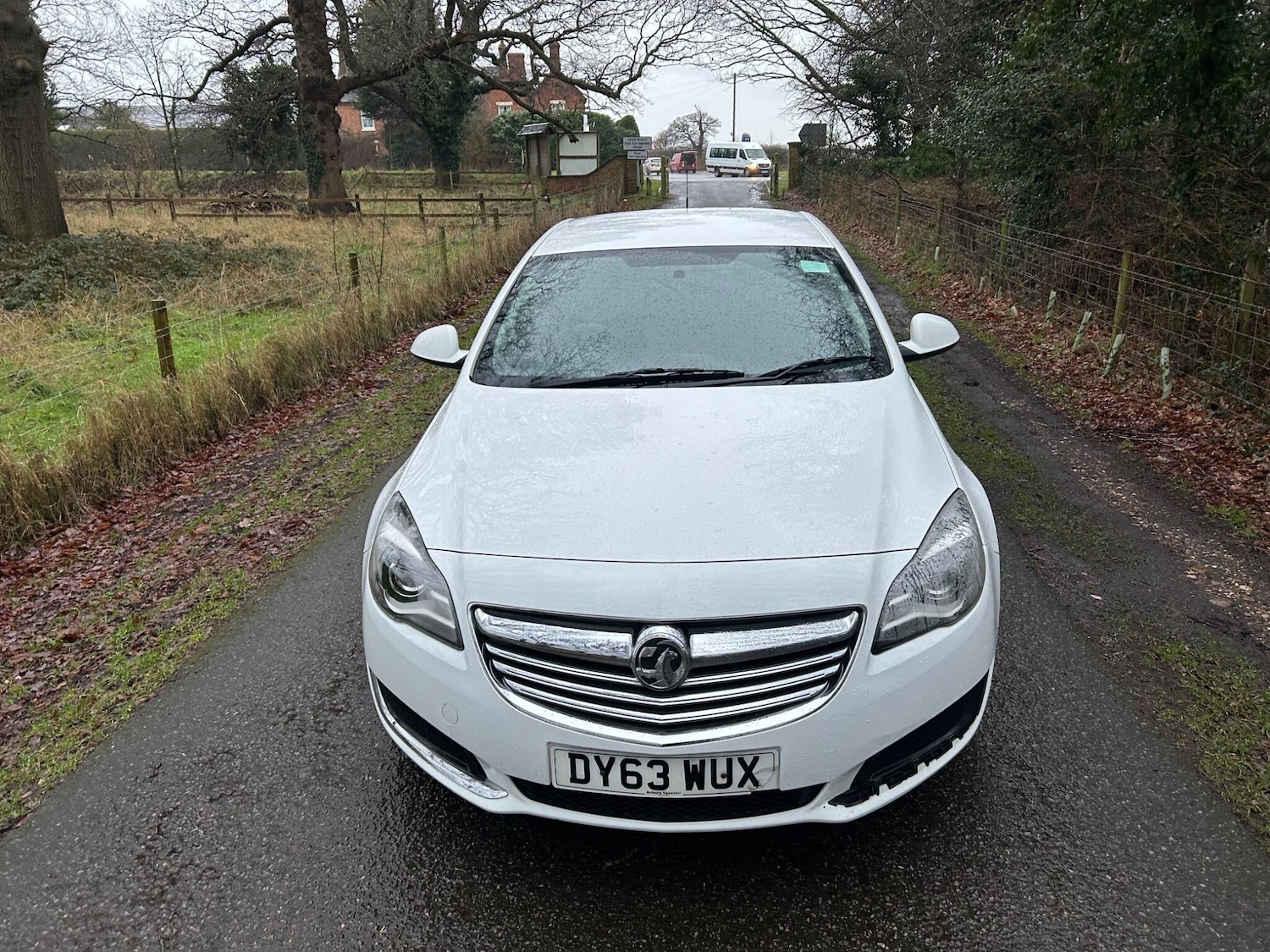 Used Vauxhall Insignia 2013 for sale - 77215181: Photo 2