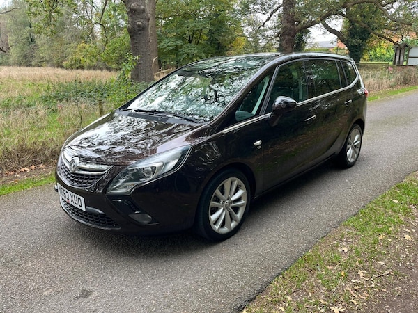 Used Vauxhall Zafira Tourer 2013 for sale - 76307310: Photo 11
