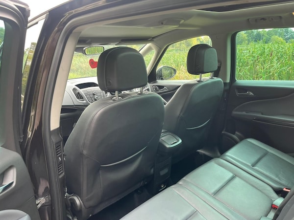 Used Vauxhall Zafira Tourer 2013 for sale - 76307310: Photo 22