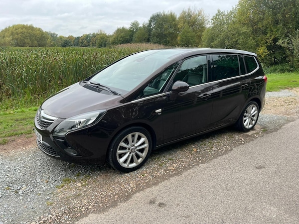 Used Vauxhall Zafira Tourer 2013 for sale - 76307310: Photo 4