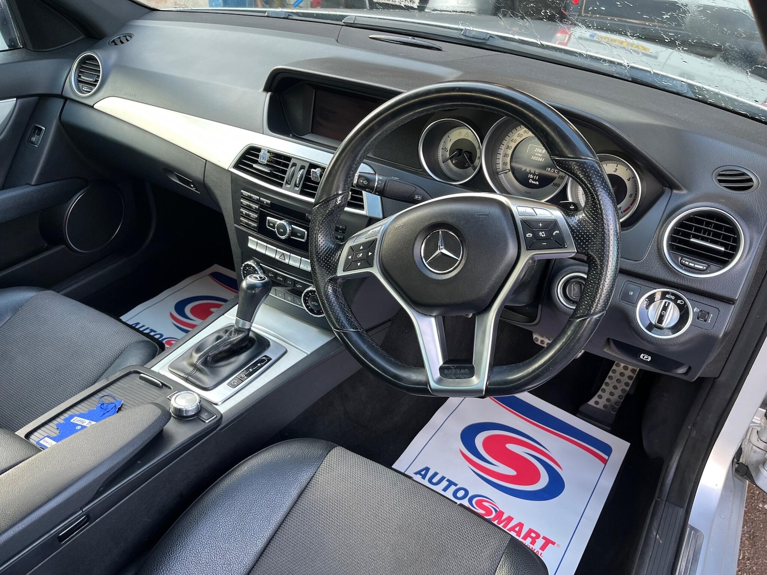 Used Mercedes-Benz C Class 2013 for sale - 77175494: Photo 27