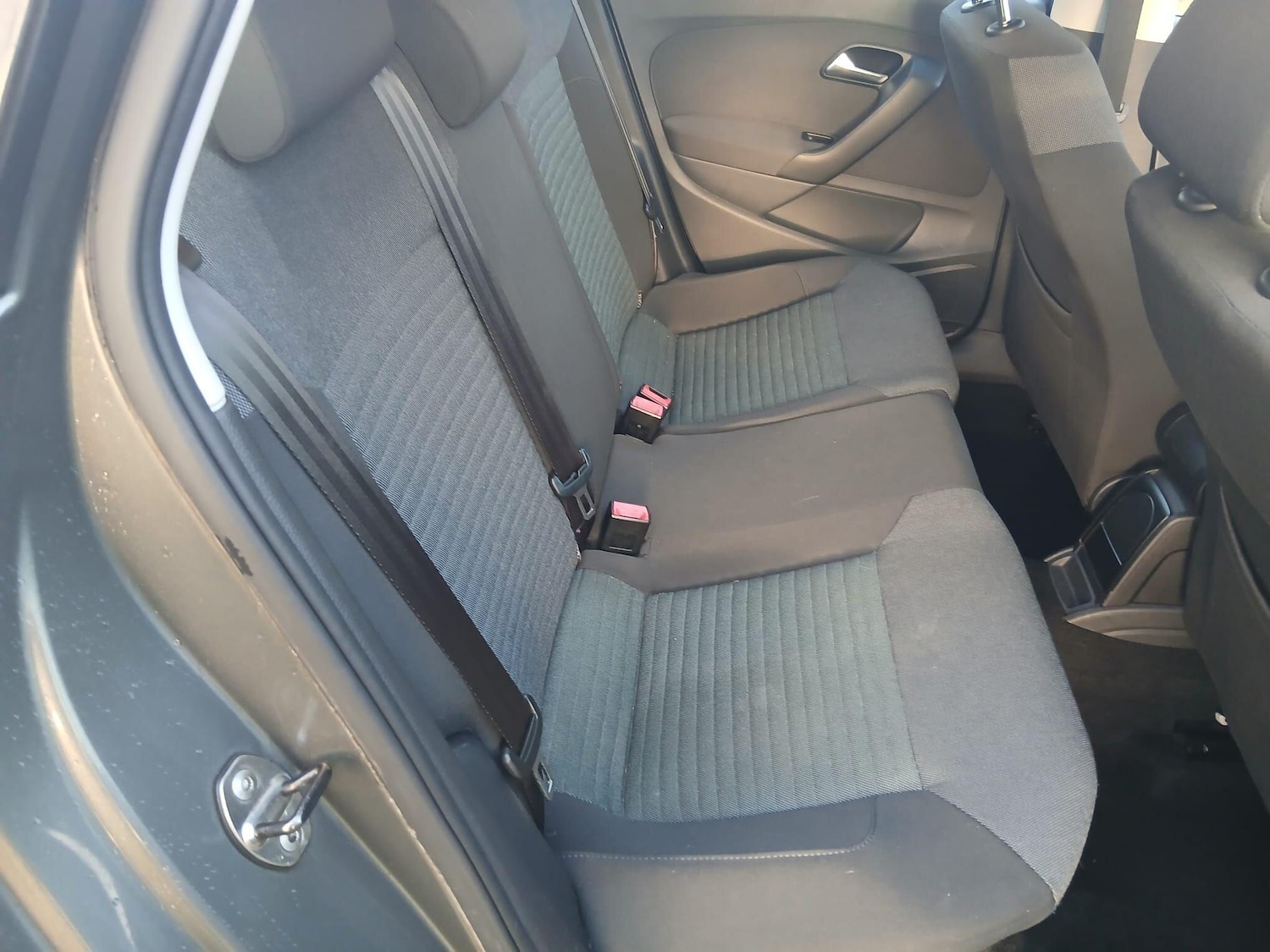 Used Volkswagen Polo 2010 for sale - 77130632: Photo 15