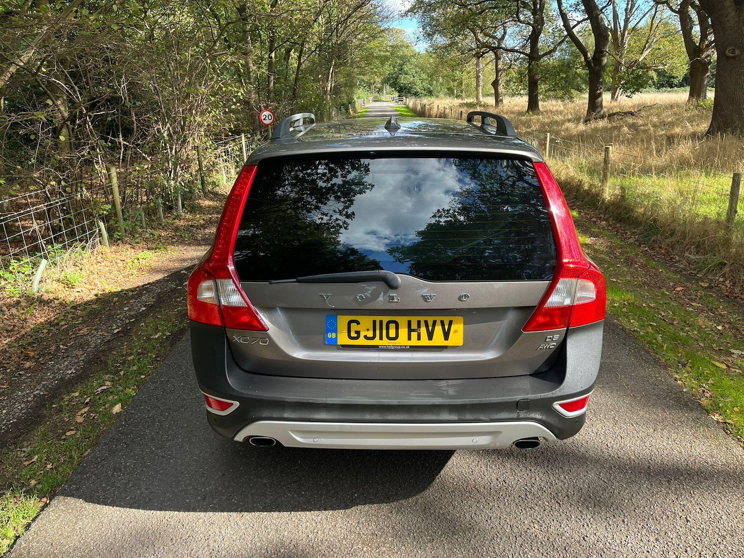 Used Volvo XC70 2010 for sale - 76031652: Photo 10