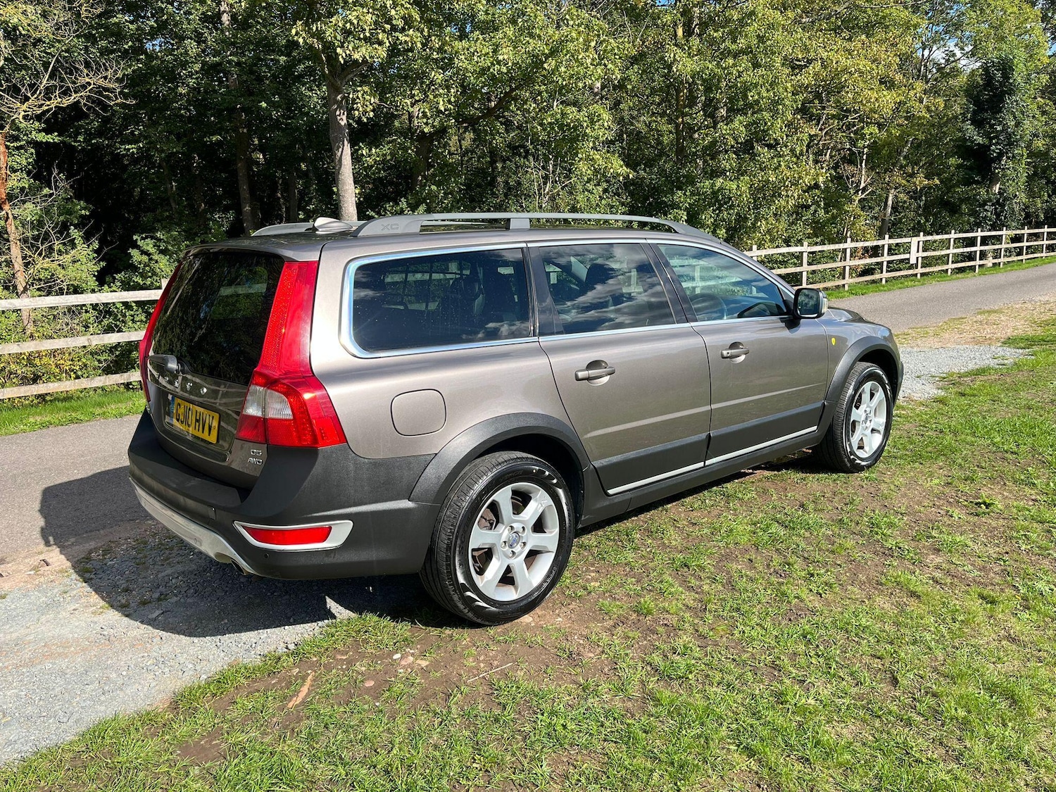 Used Volvo XC70 2010 for sale - 76031652: Photo 20