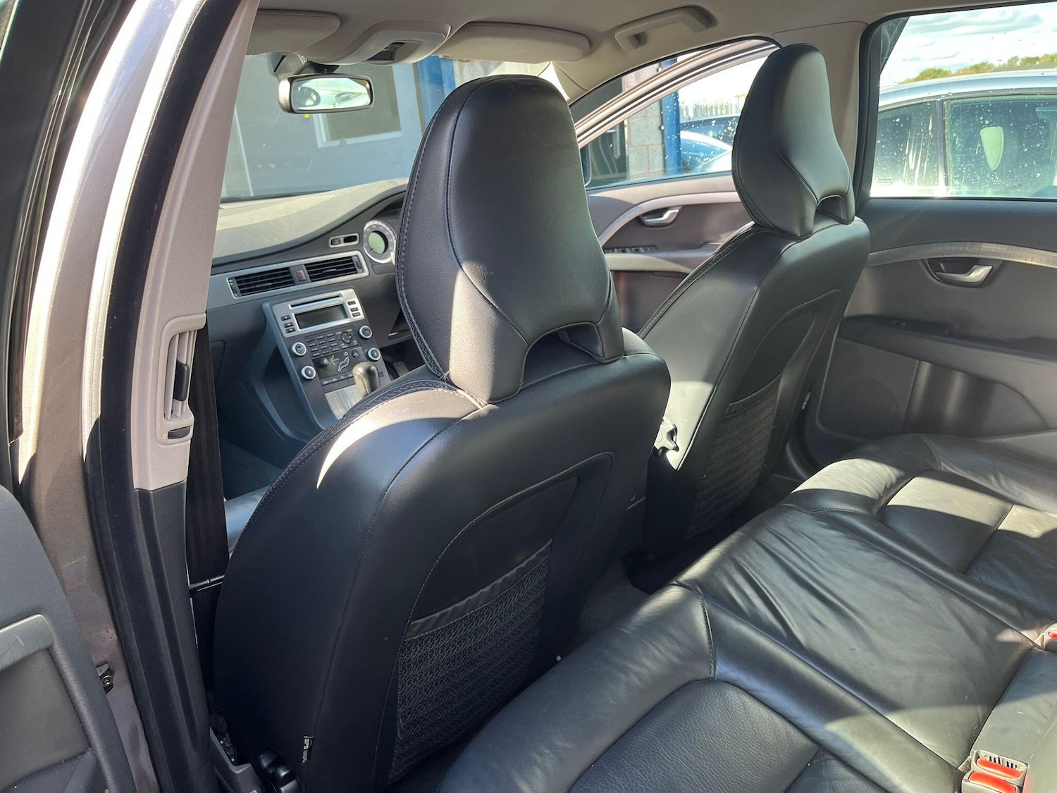Used Volvo XC70 2010 for sale - 76031652: Photo 27