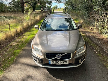 Used Volvo XC70 2010 for sale - 76031652: Photo 3