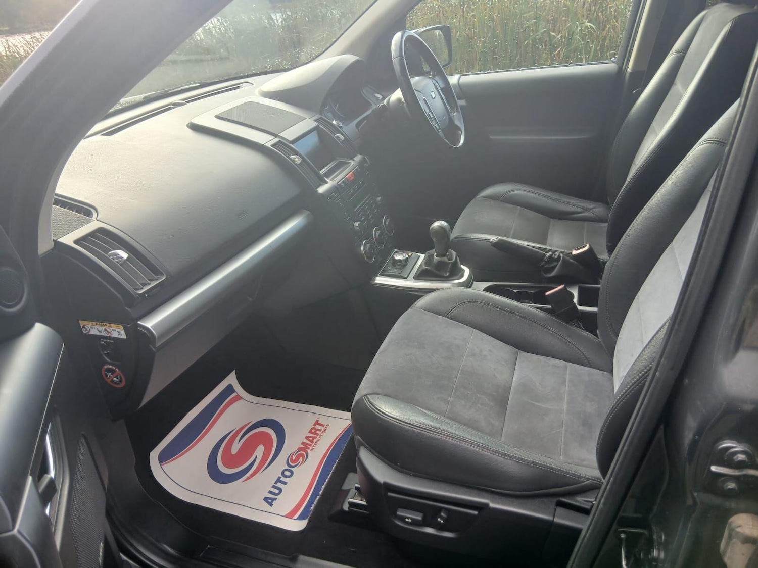 Used Land Rover Freelander 2 2011 for sale - 76360792: Photo 10
