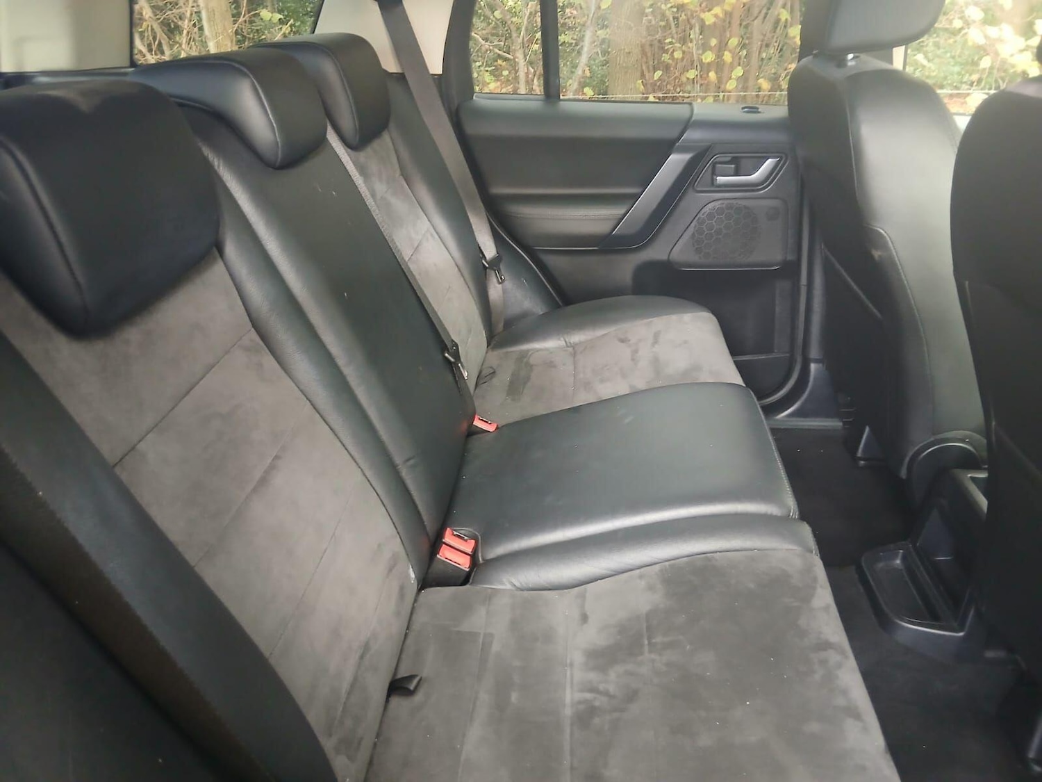 Used Land Rover Freelander 2 2011 for sale - 76360792: Photo 12