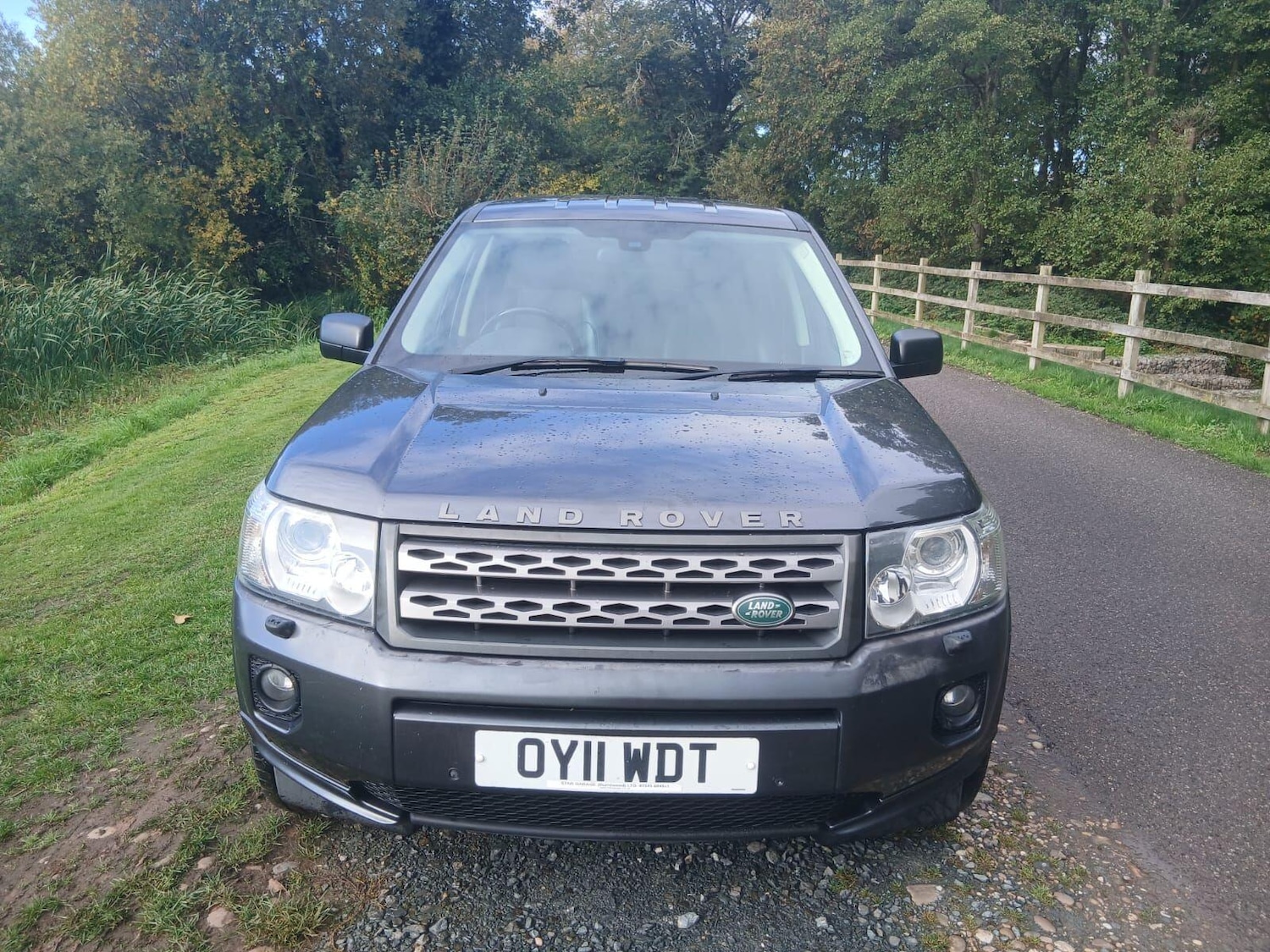 Used Land Rover Freelander 2 2011 for sale - 76360792: Photo 8