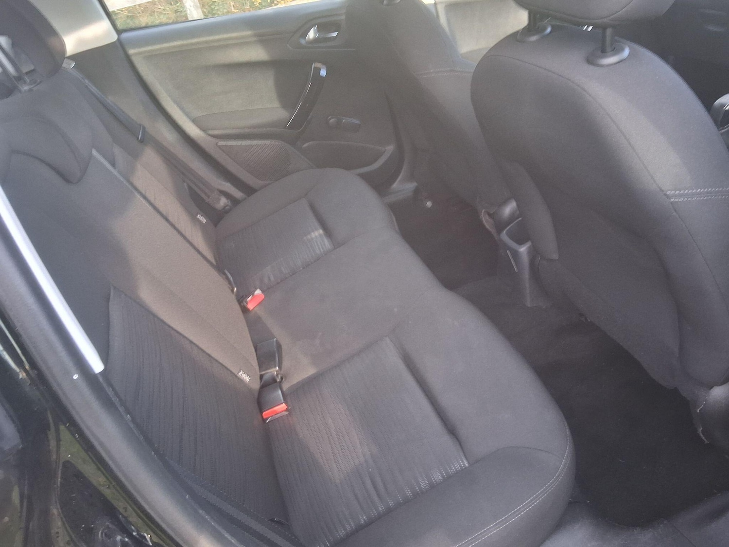 Used Peugeot 208 2013 for sale - 76781602: Photo 7