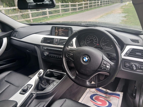 Used BMW 3 Series 2012 for sale - 76226199: Photo 38