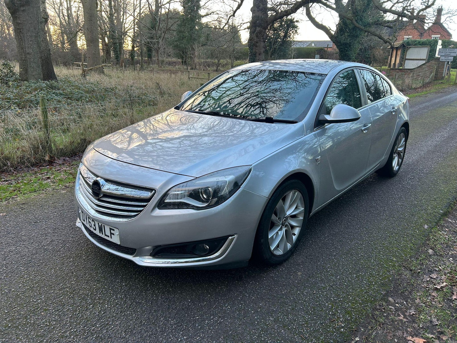 Used Vauxhall Insignia 2013 for sale - 77016226: Photo 2