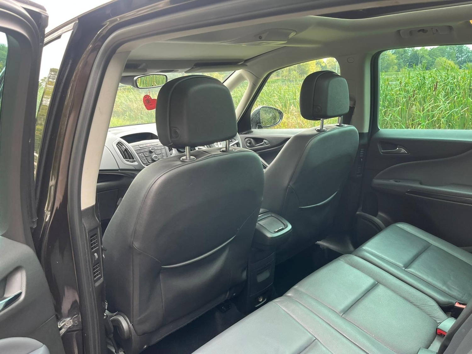 Used Vauxhall Zafira 2013 for sale - 76994770: Photo 22