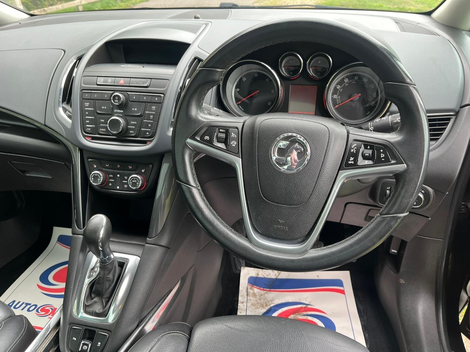 Used Vauxhall Zafira 2013 for sale - 76994770: Photo 29