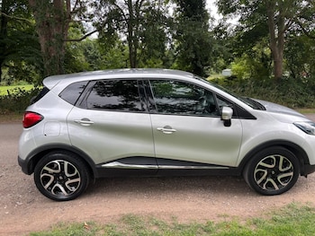 Used Renault Captur 2015 for sale - 75449255: Photo