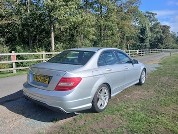 Used Mercedes-Benz C-Class 2013 for sale - 75965552: Photo