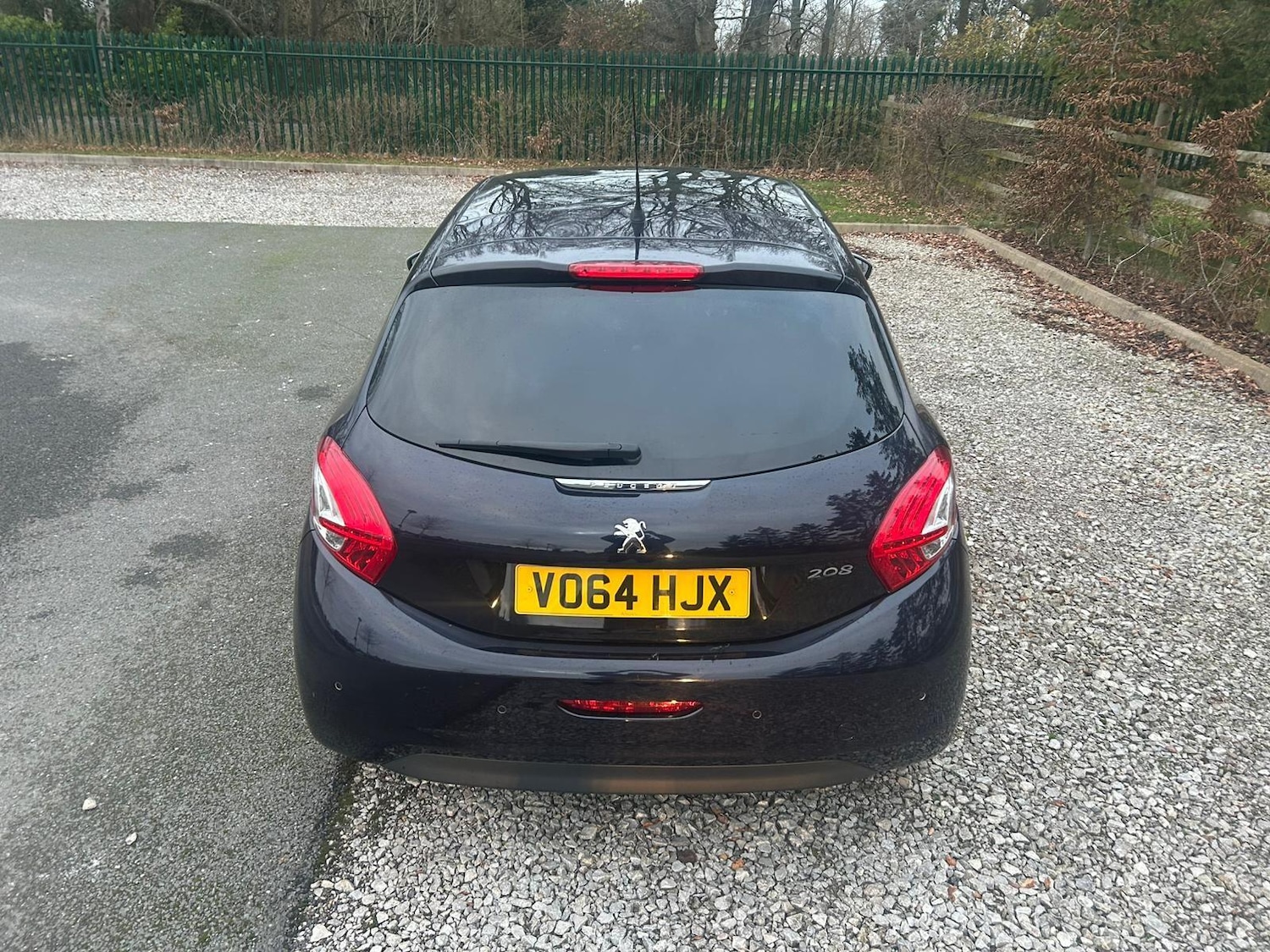 Used Peugeot 208 2014 for sale - 77074035: Photo 10