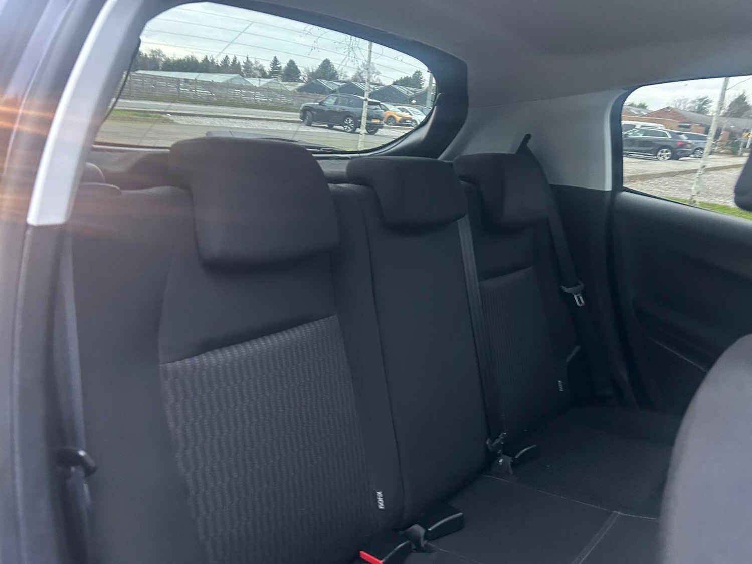 Used Peugeot 208 2014 for sale - 77074035: Photo 13