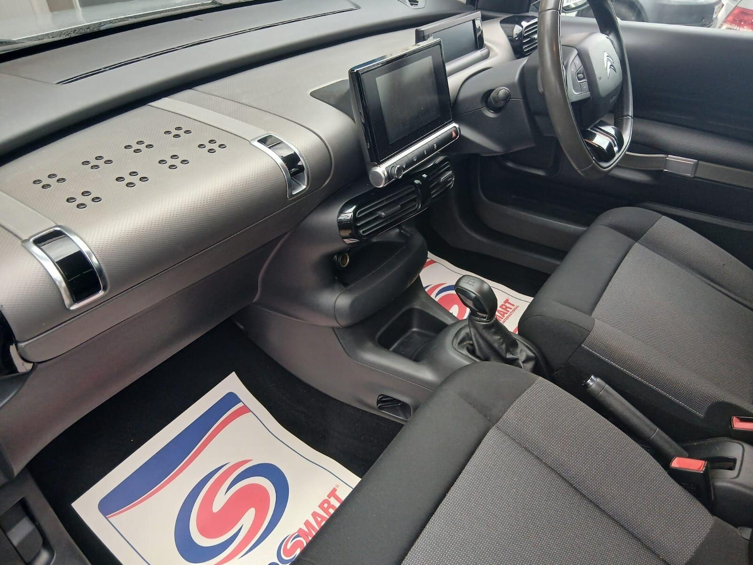 Used Citroen C4 Cactus for sale - 76485125: Photo 17