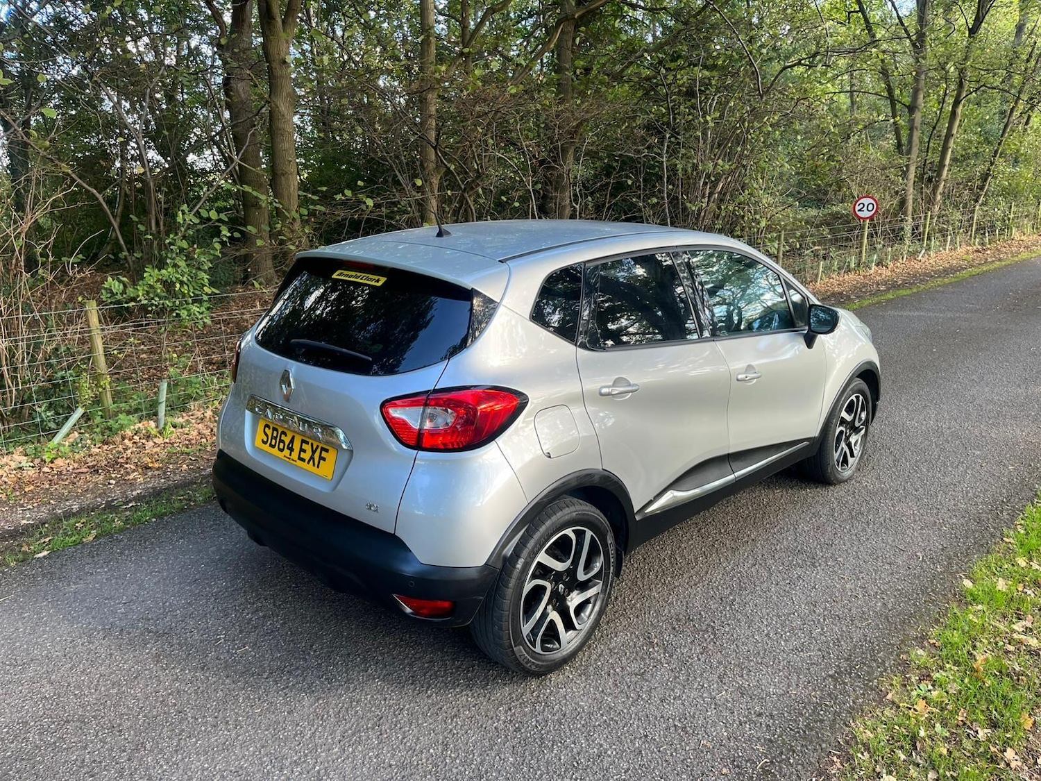 Used Renault Captur 2015 for sale - 76988027: Photo 12