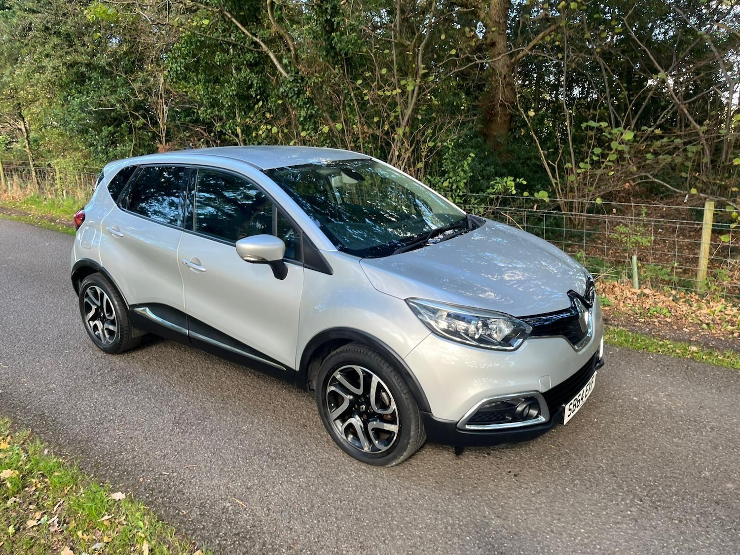 Used Renault Captur 2015 for sale - 76988027: Photo 13