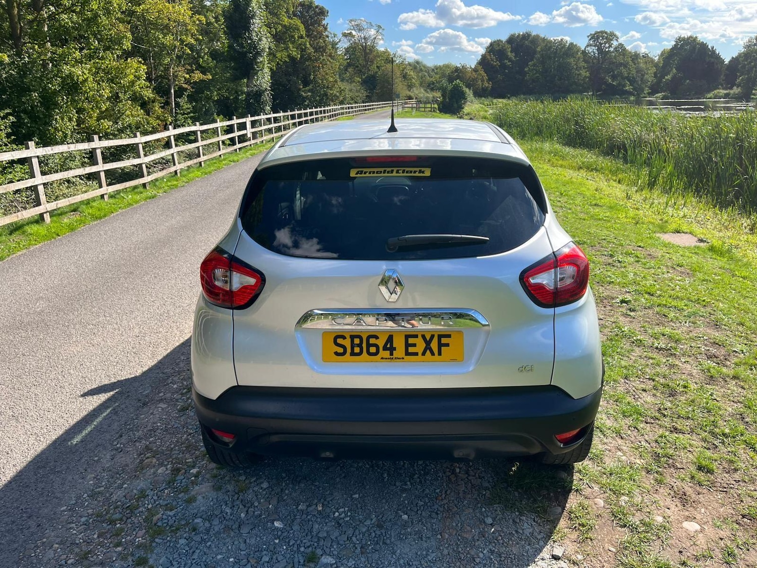 Used Renault Captur 2015 for sale - 76988027: Photo 18