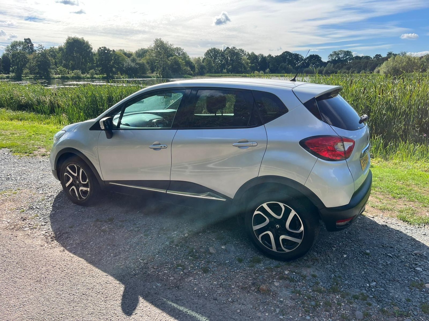Used Renault Captur 2015 for sale - 76988027: Photo 19