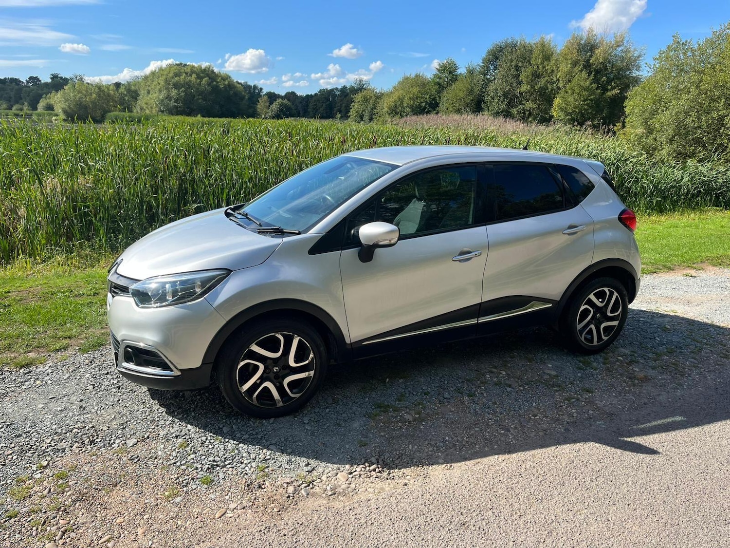 Used Renault Captur 2015 for sale - 76988027: Photo 24