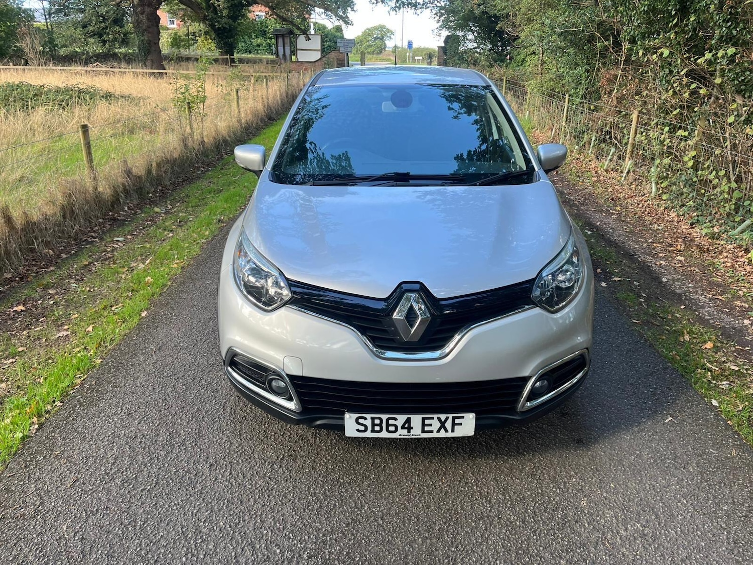 Used Renault Captur 2015 for sale - 76988027: Photo 3