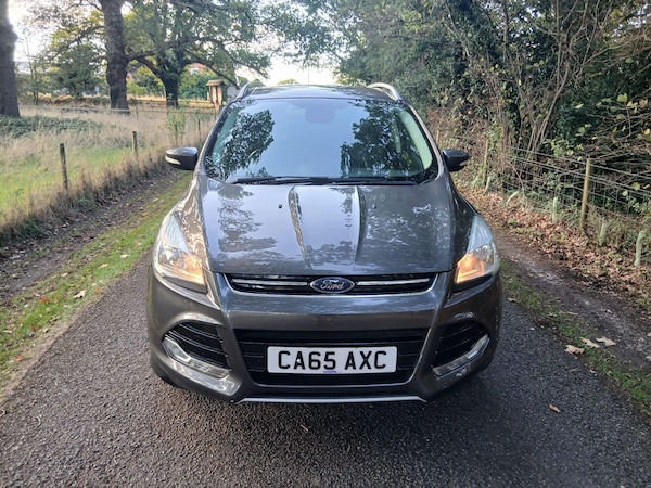 Used Ford Kuga 2015 for sale - 76072022: Photo 2