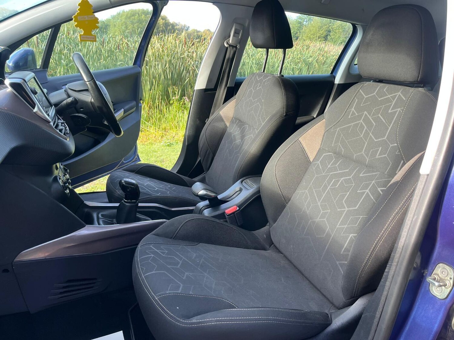 Used Peugeot 2008 2014 for sale - 76032592: Photo 23