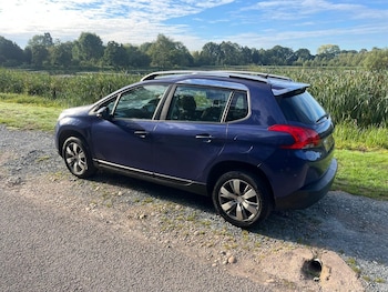 Used Peugeot 2008 2014 for sale - 76032592: Photo 3