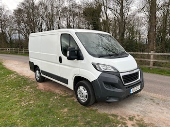 Peugeot Boxer feature image