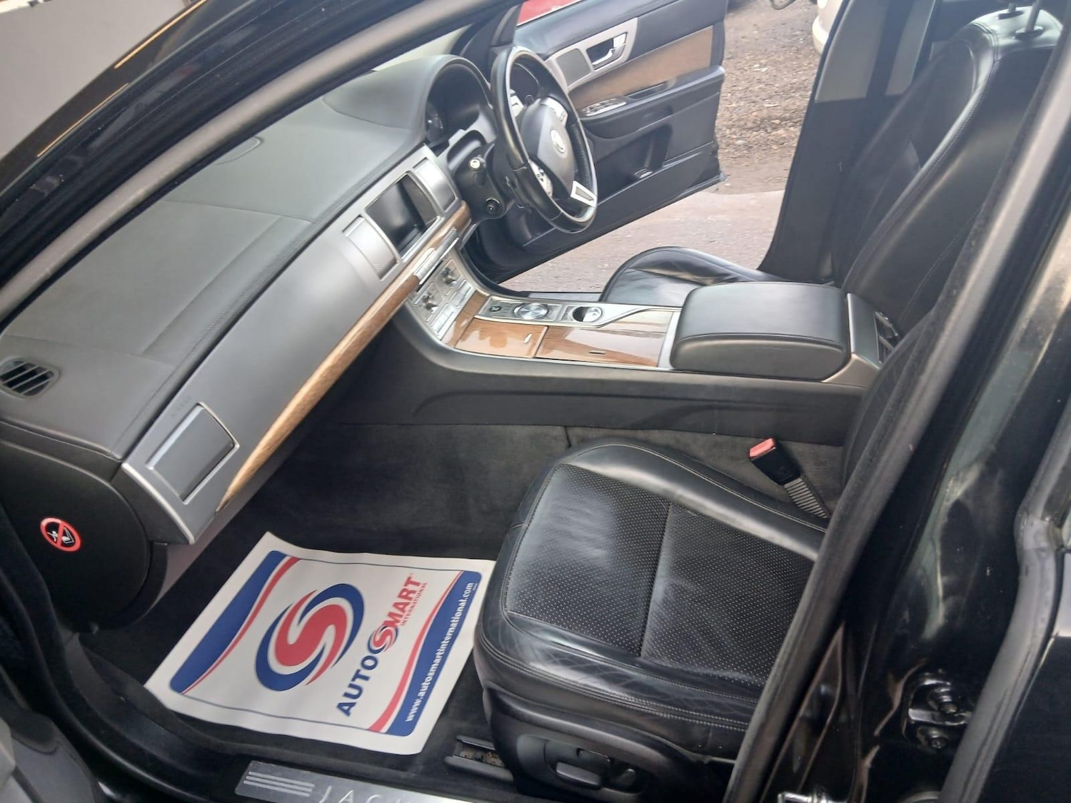 Used Jaguar XF 2009 for sale - 77279556: Photo 14