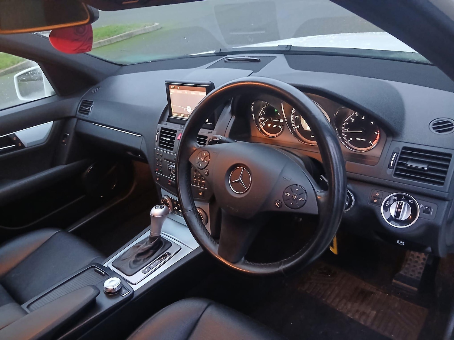 Used Mercedes-Benz C Class 2011 for sale - 77109079: Photo 17