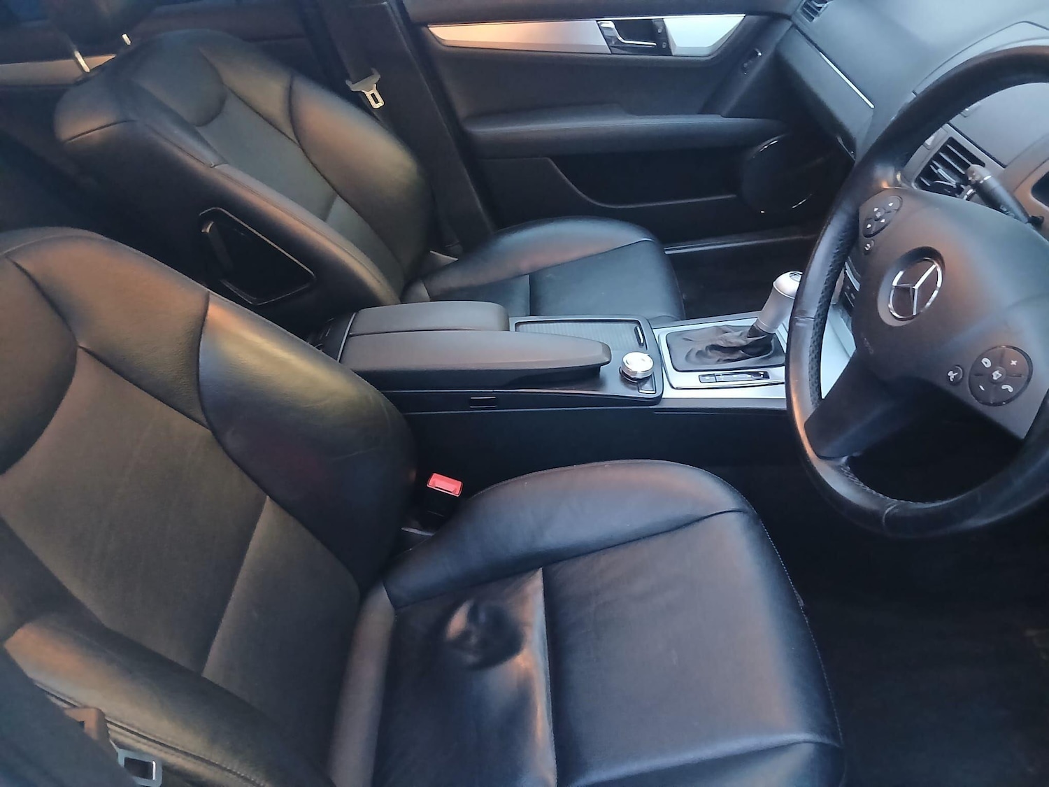 Used Mercedes-Benz C Class 2011 for sale - 77109079: Photo 24