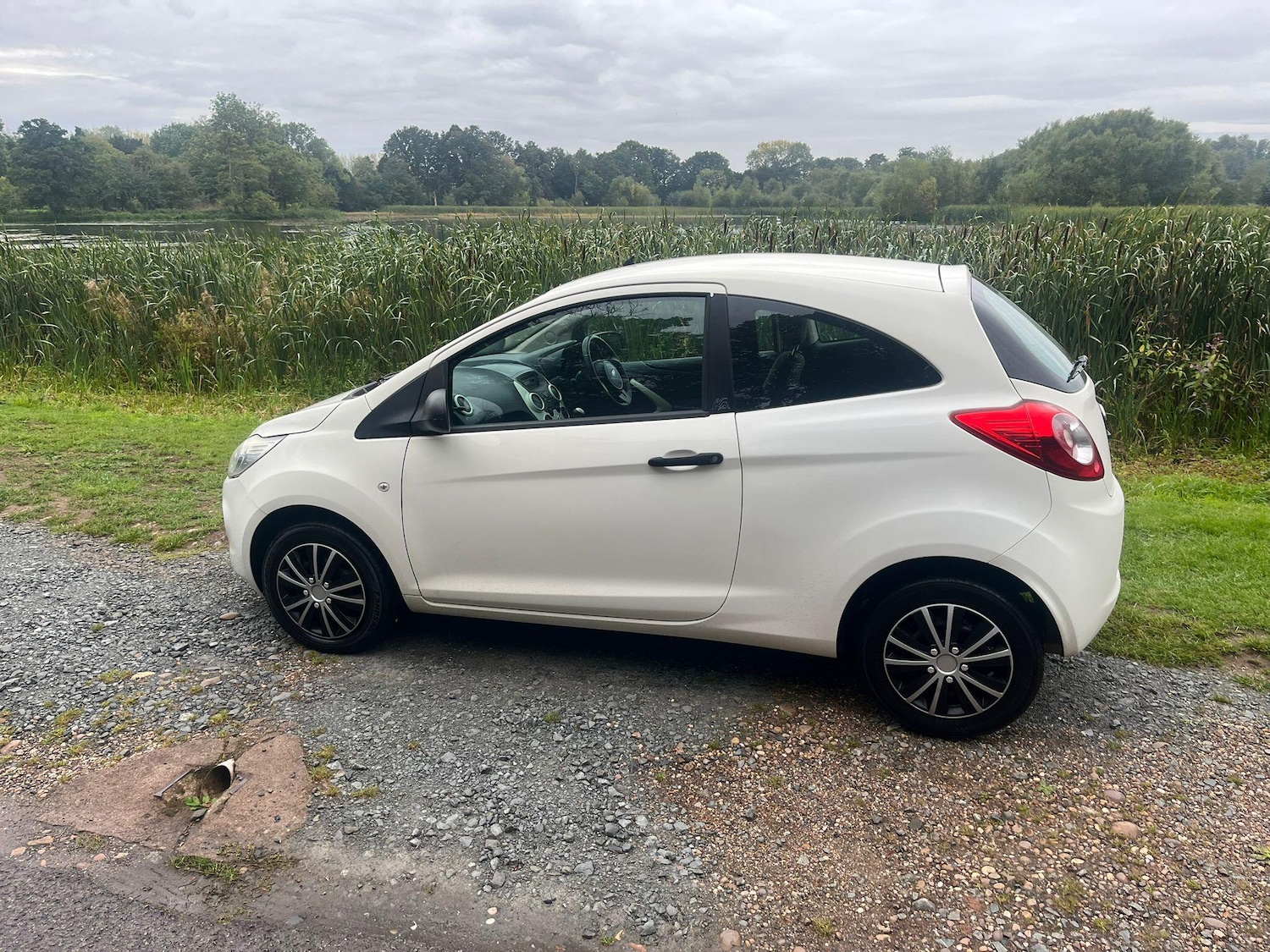 Used Ford Ka 2011 for sale - 76136044: Photo 12